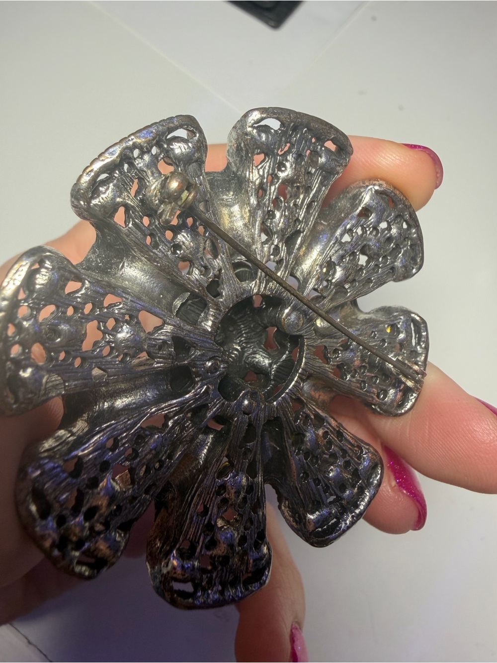Rhinestone Floral Statement Brooch - Silver Tone - Picture 3 of 8